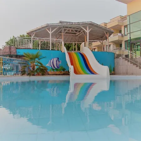 Hotel Perla Club 4*