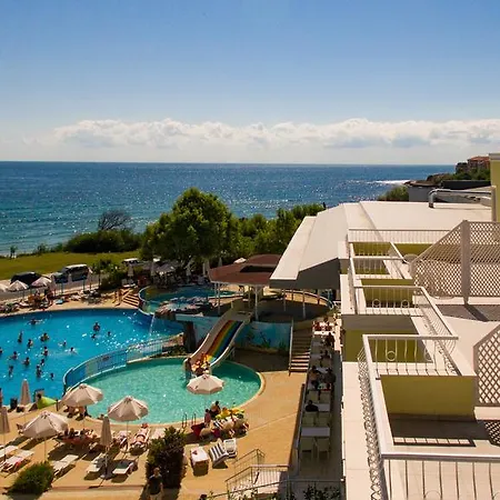 Perla Club Hotel 4*