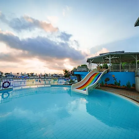 酒店 Perla Club 普里莫尔斯科