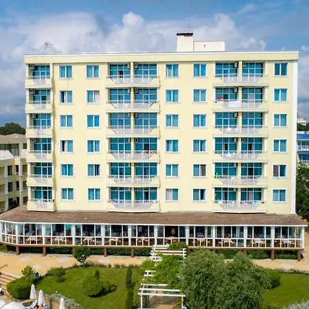 Perla Club Hotel 4*