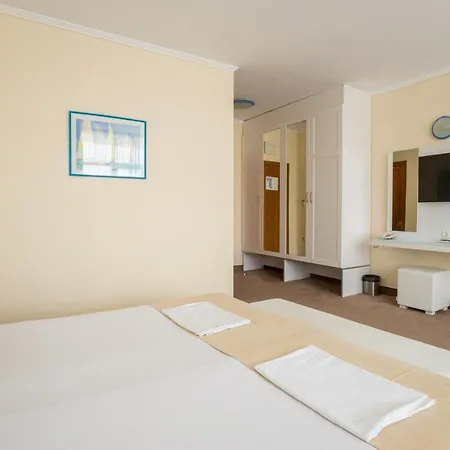 Hotel Perla Club