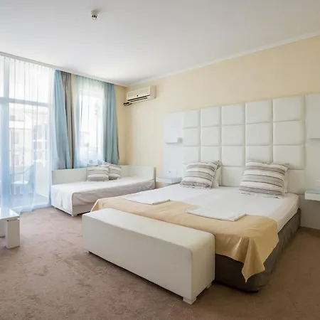 Perla Club 4*