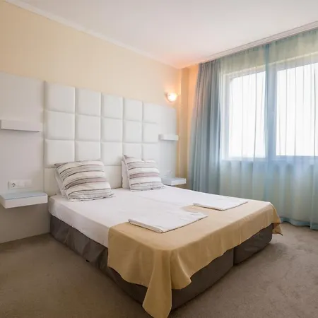 Perla Club Otel 4*